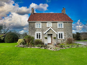 Photo 17- click for photo gallery